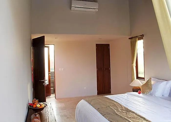 Hotel Kemuning 4*